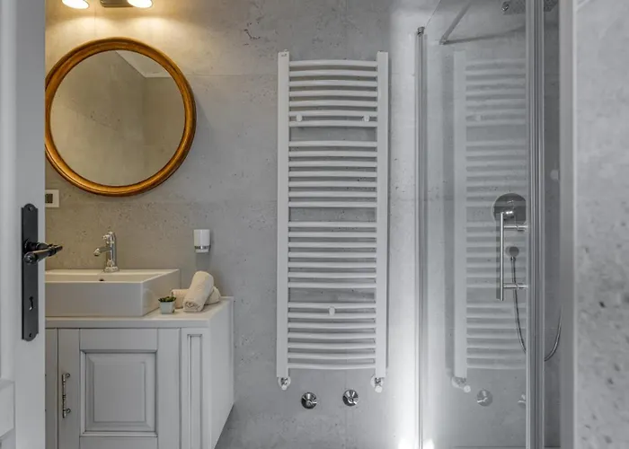 Luxury Emily Sea View By Guide *