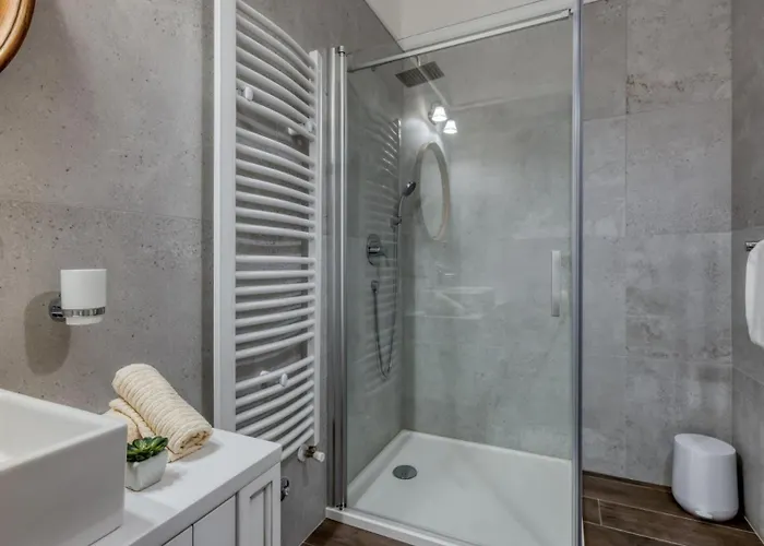 Luxury Emily Sea View By Guide Villa Brseč