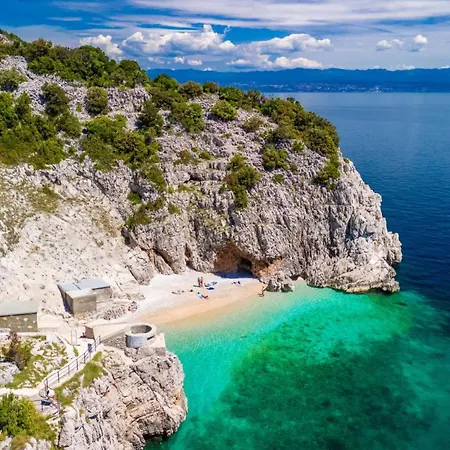 Prisunac With Pool&sea View&pet Friendly Opatija By Guide