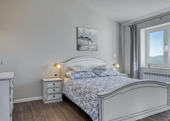 Luxury Emily Sea View By Guide * Brsec