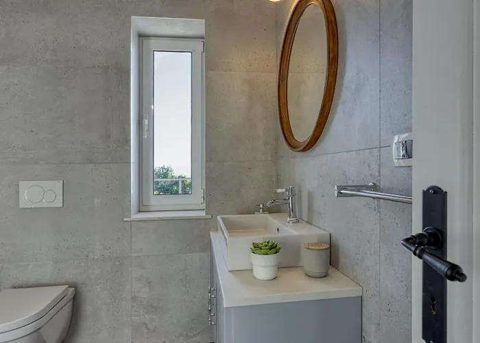 Luxury Emily Sea View By Guide *